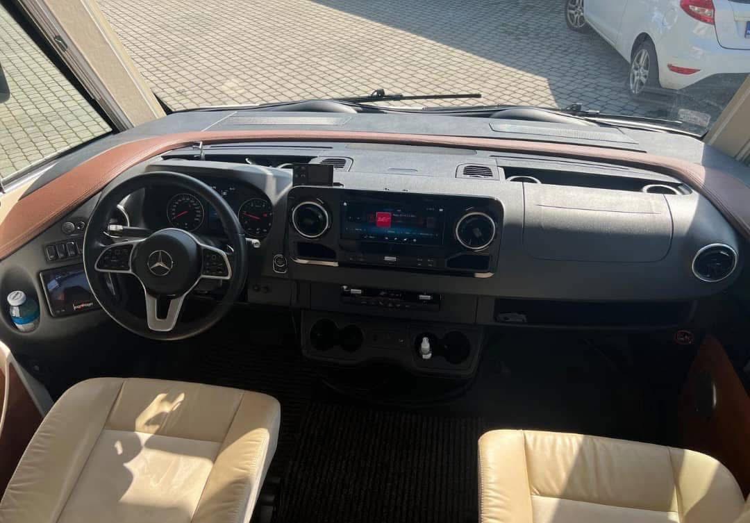 Mercedes