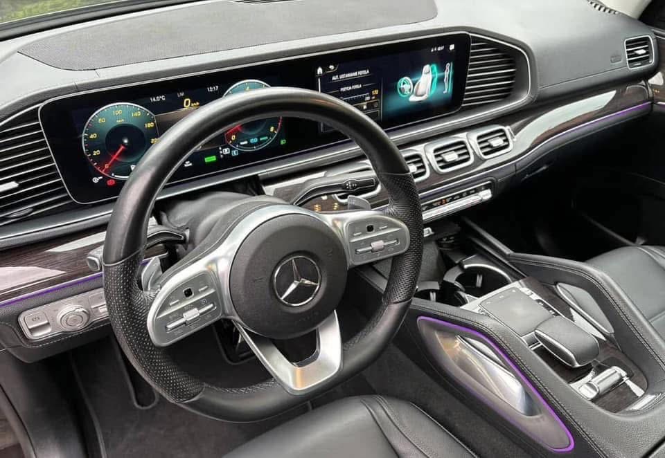 Mercedes Benz
