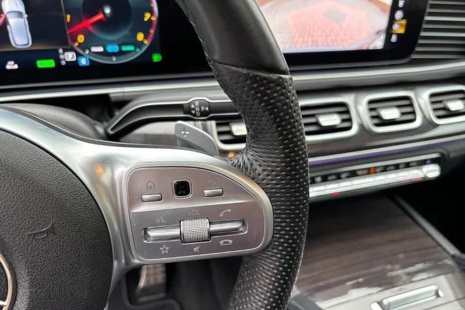 Mercedes Benz