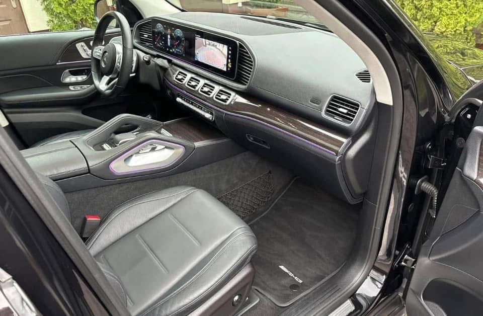 Mercedes Benz