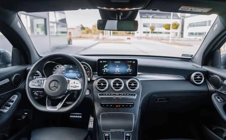 Mercedes Benz