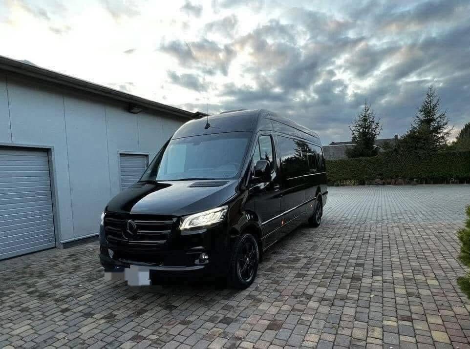 Mercedes Benz 